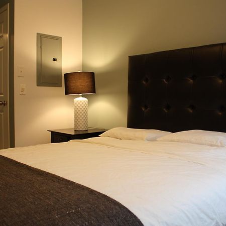 Accurate Plus Furnished Apartment- Brickstone Mews Mississauga Zimmer foto