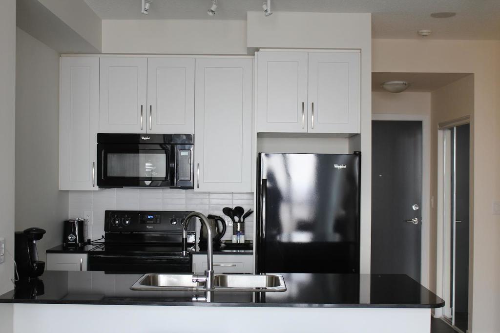 Accurate Plus Furnished Apartment- Brickstone Mews Mississauga Zimmer foto