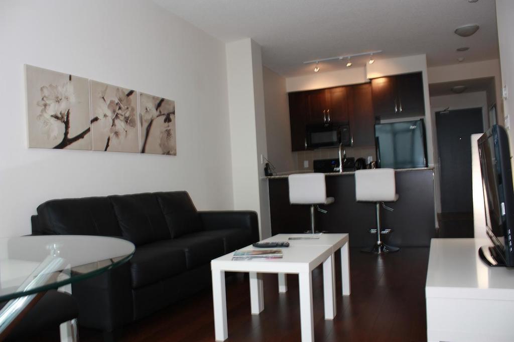 Accurate Plus Furnished Apartment- Brickstone Mews Mississauga Zimmer foto