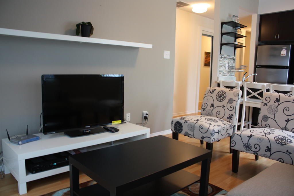 Accurate Plus Furnished Apartment- Brickstone Mews Mississauga Zimmer foto